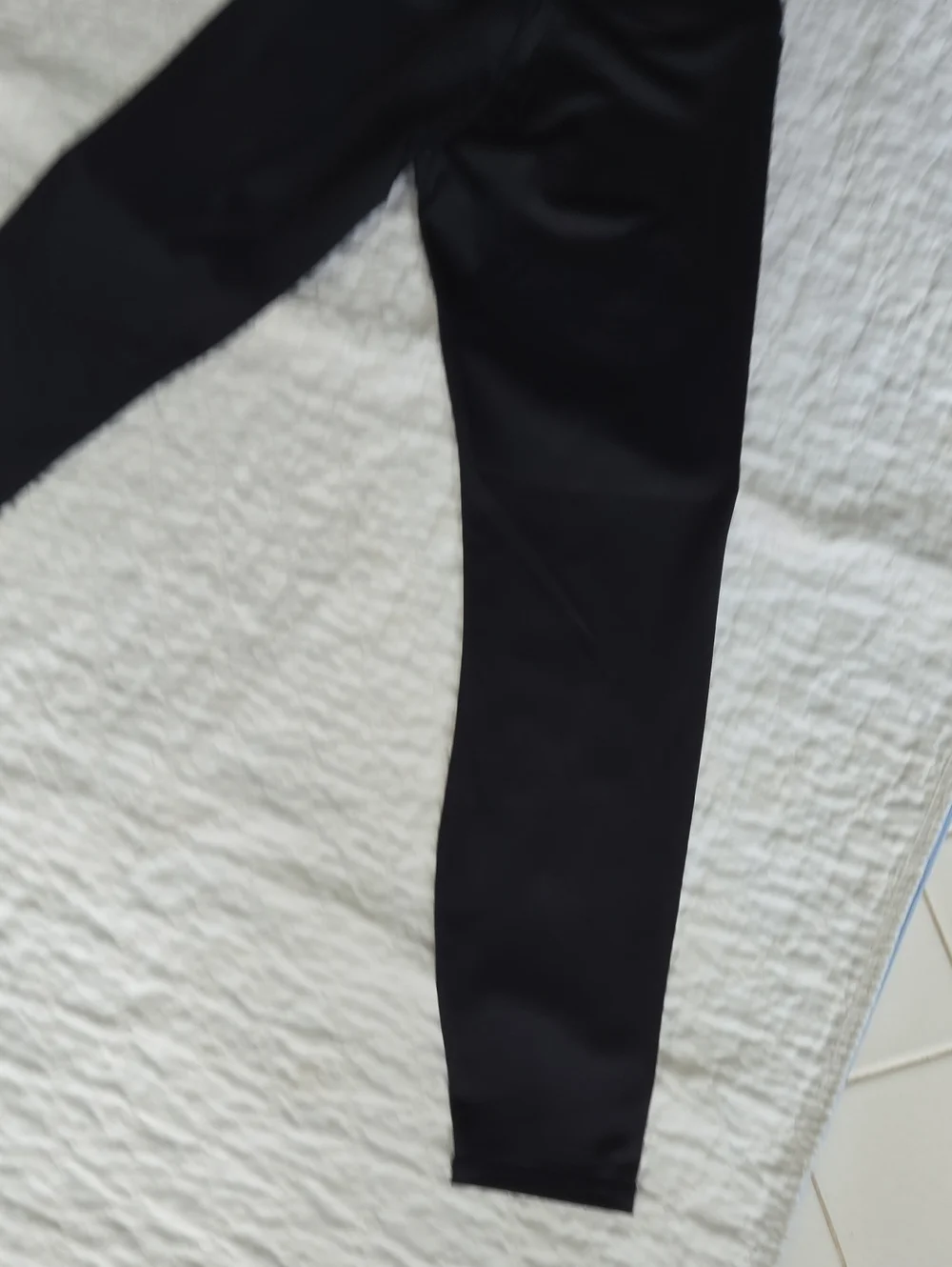 Alo Yoga 7/8 High-Waist Airlift Legging, Small